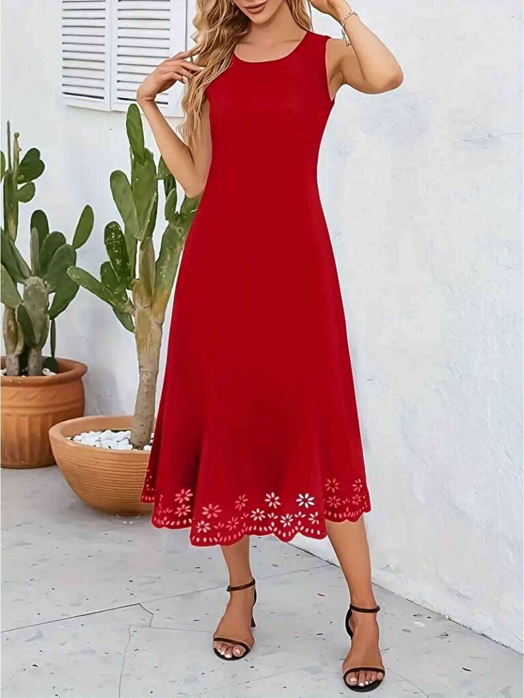 Kırmızı Kadın Kolsuz Etek Ucu Lazer Kesim çiçek Desenli Midi Boy Ithal Krep Elbise-2