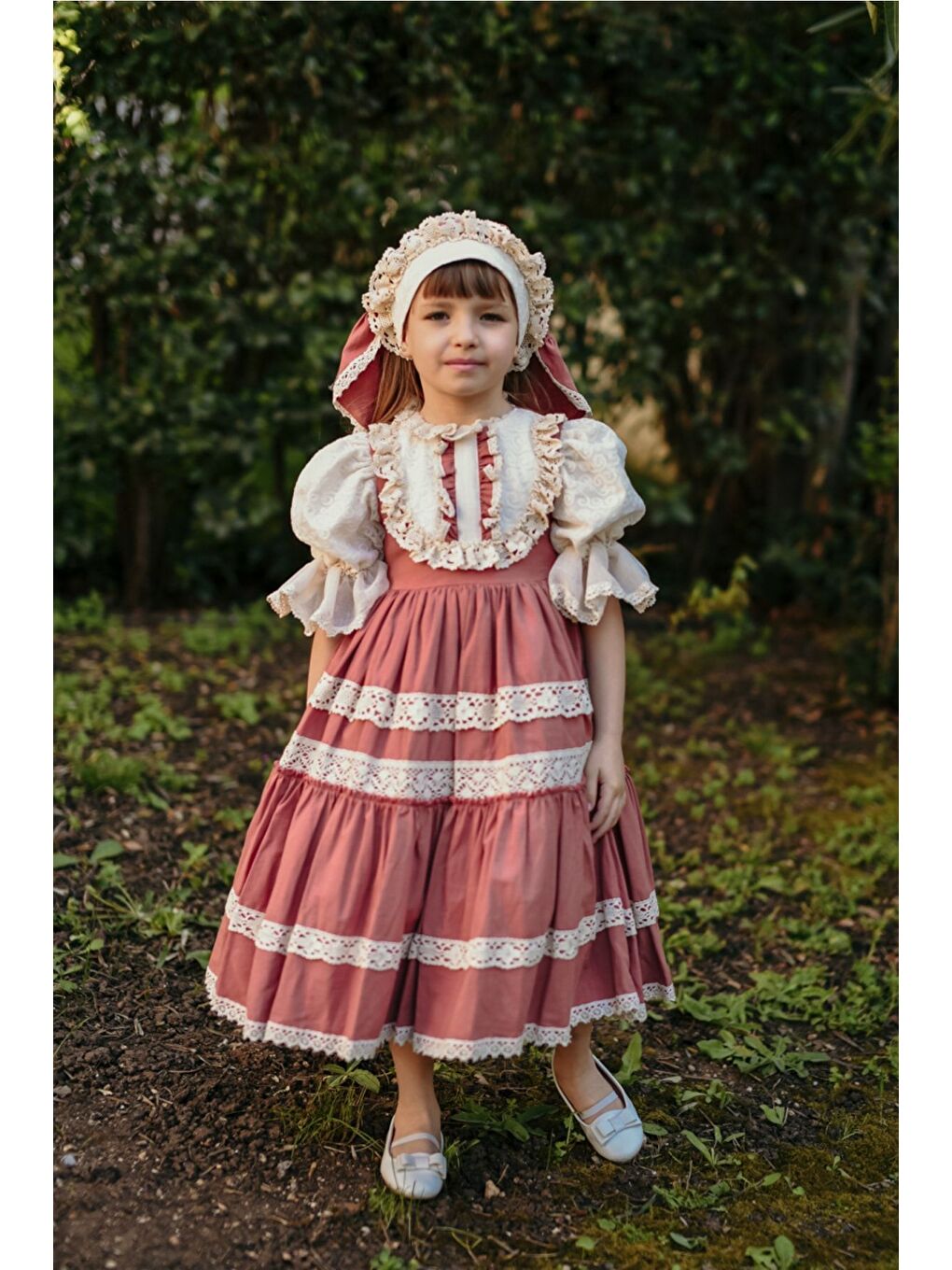 Kahverengi Bandanalı Dantel Detaylı Tasarım Vintage Kız Çocuk Elbise_M2206