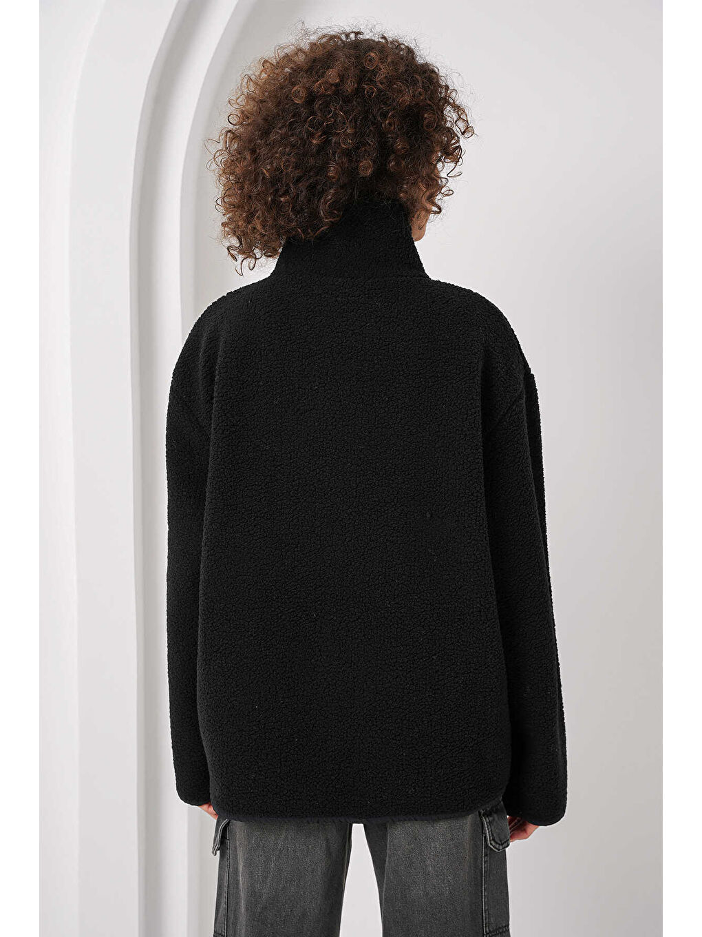 Siyah Kadın Fermuarlı Oversize Pelüş Ceket 55446-4