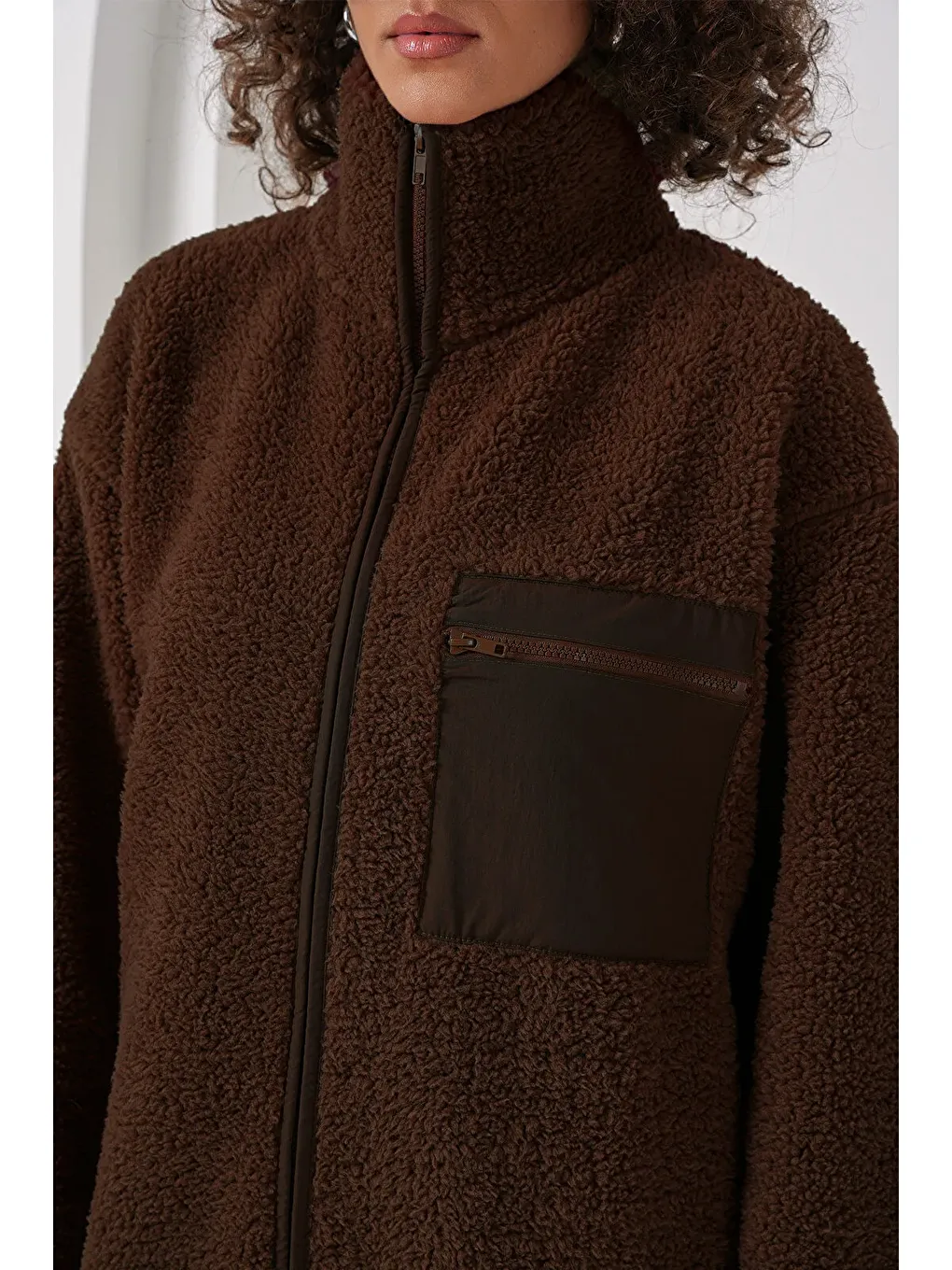 Kahverengi Kadın Fermuarlı Oversize Pelüş Ceket 55446-1