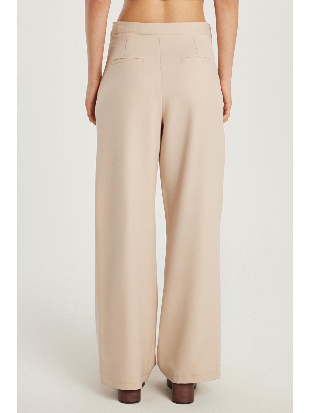 Kadın Standart Fit Geniş Paça Bej Double Pantolon-4