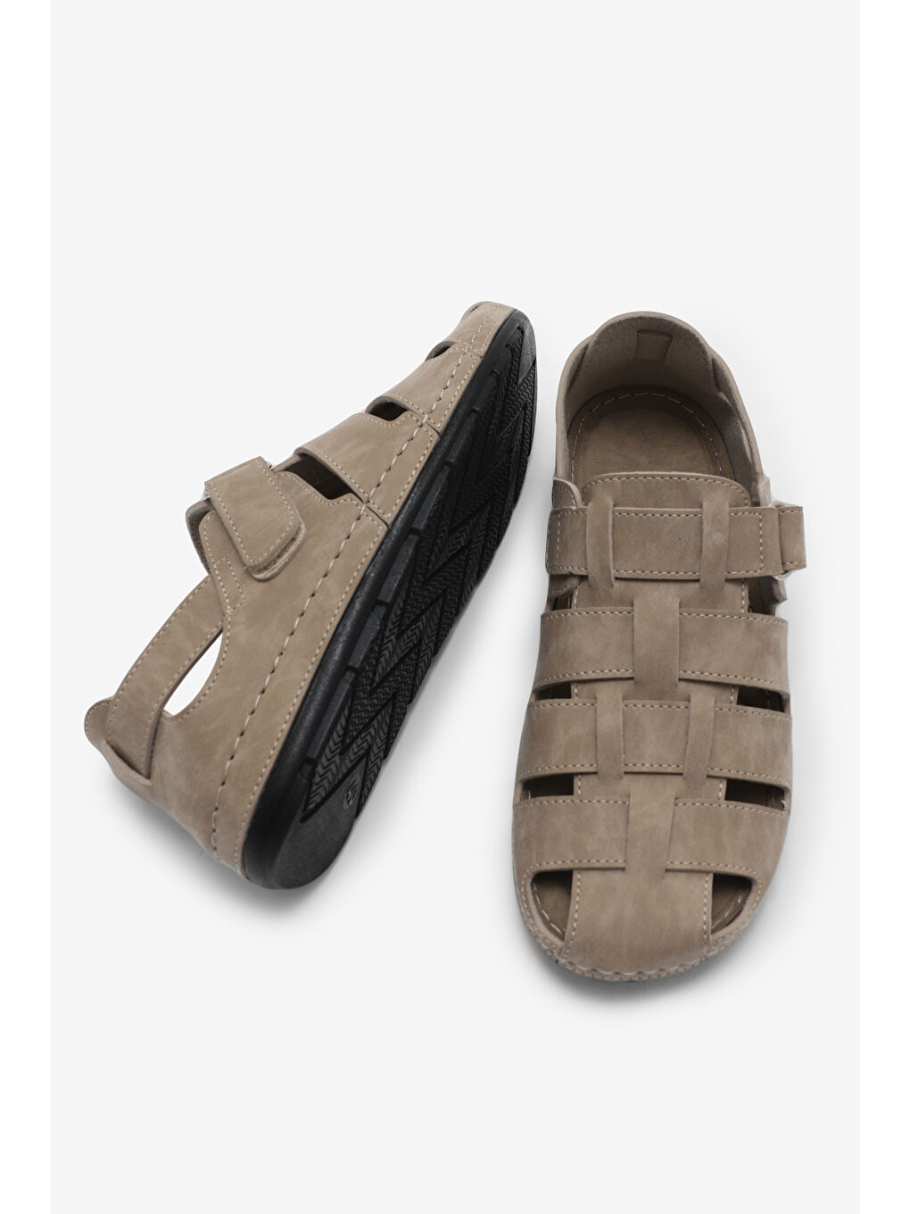 Erkek Bej Rahat Kalıp Poli Taban Kapalı Sandalet-1