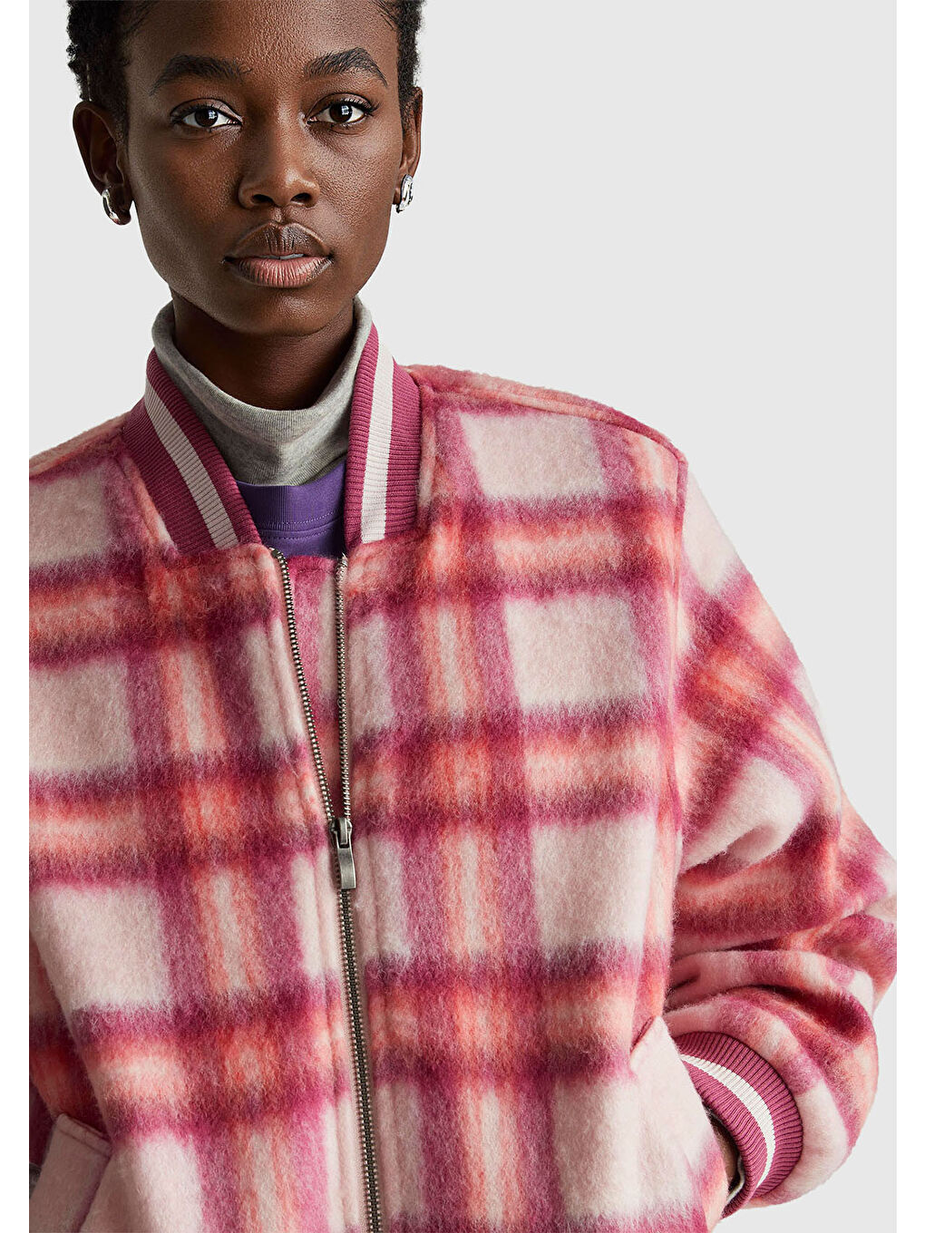 Kadın Kırmızı Ekoseli Yün ve Viskoz Karışımlı Desenli Fermuarlı Ceket-5