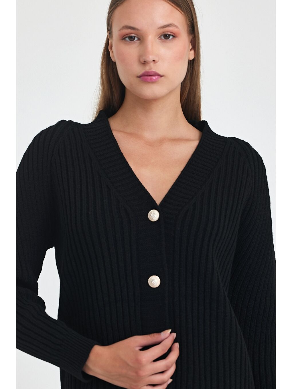 Siyah V Yaka Uzun Kol Önden Düğmeli Casual Oversize Triko Hırka 75 60-3