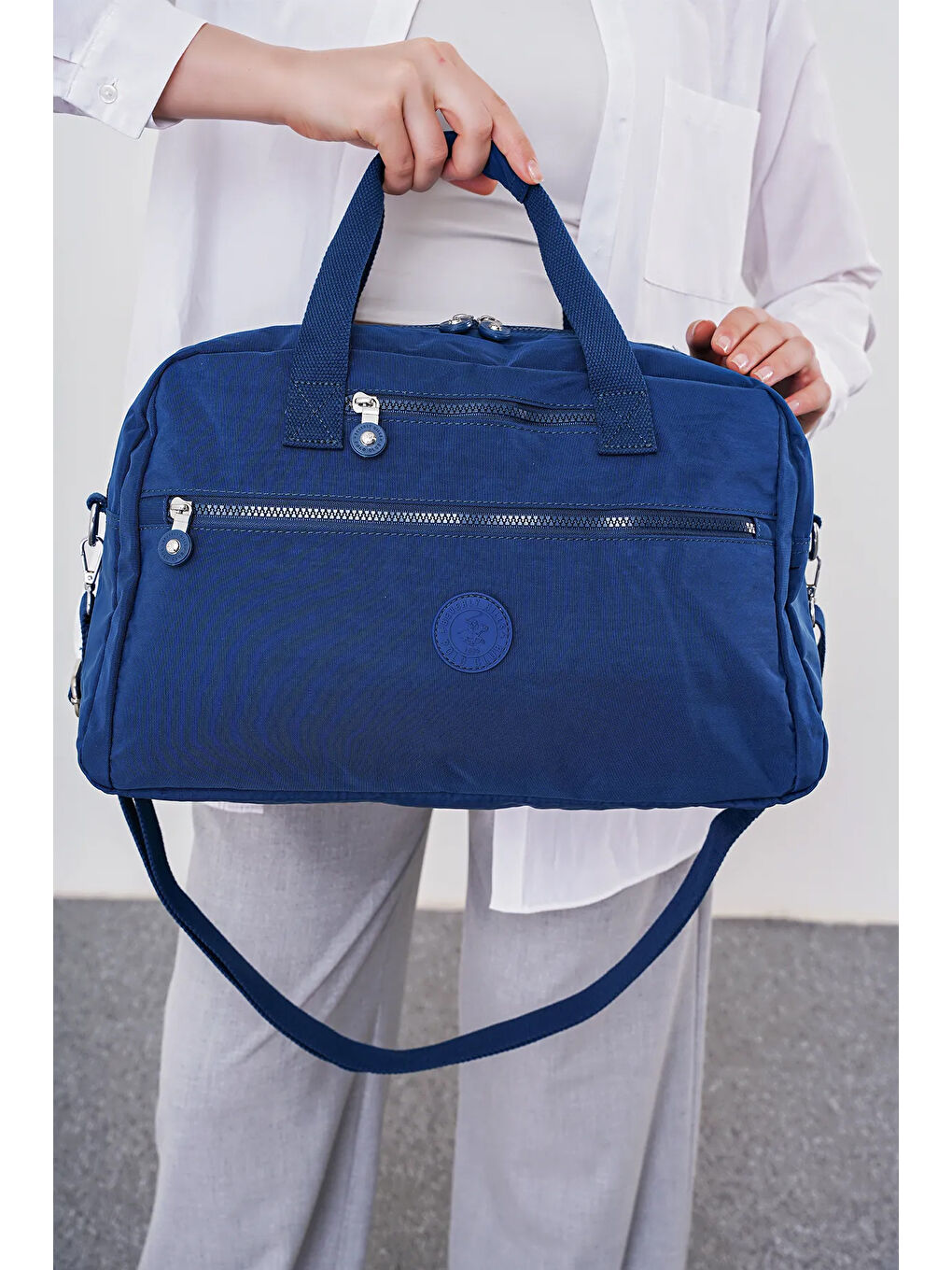 Lacivert Fermuar Detaylı El Çantası BHPC6011-3