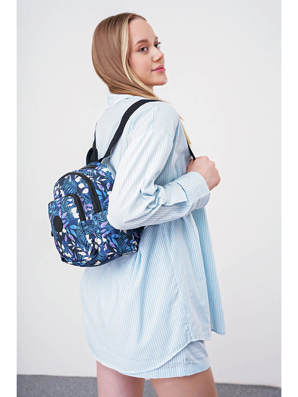 Siyah Kadın Sırt Çantası BHPC6009-2