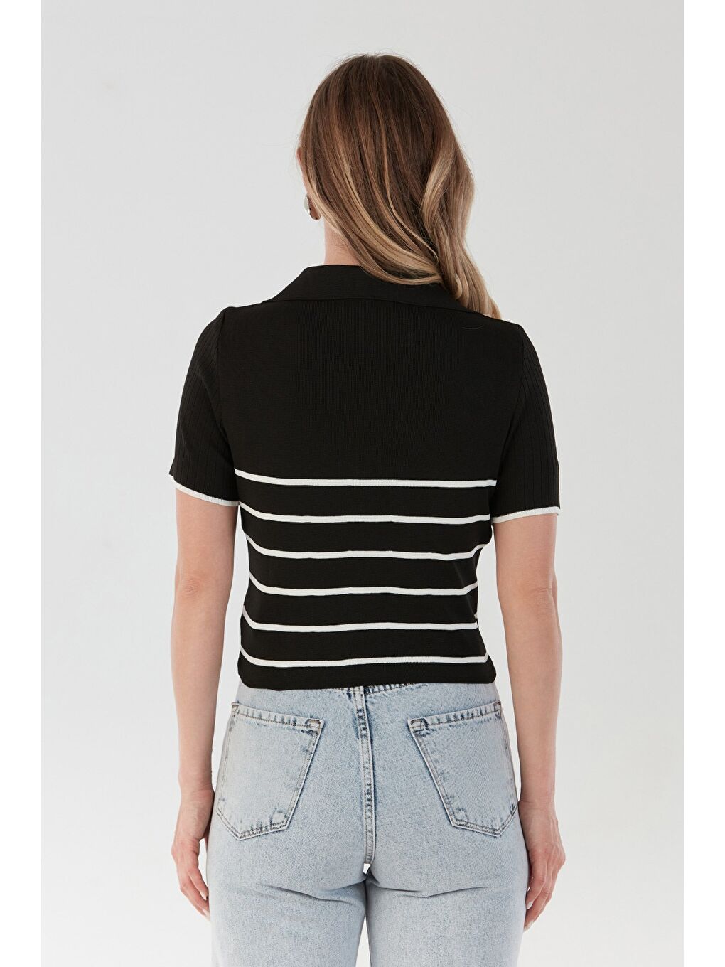 Siyah Çizgili Düğmeli Polo Yaka Triko Bluz-3