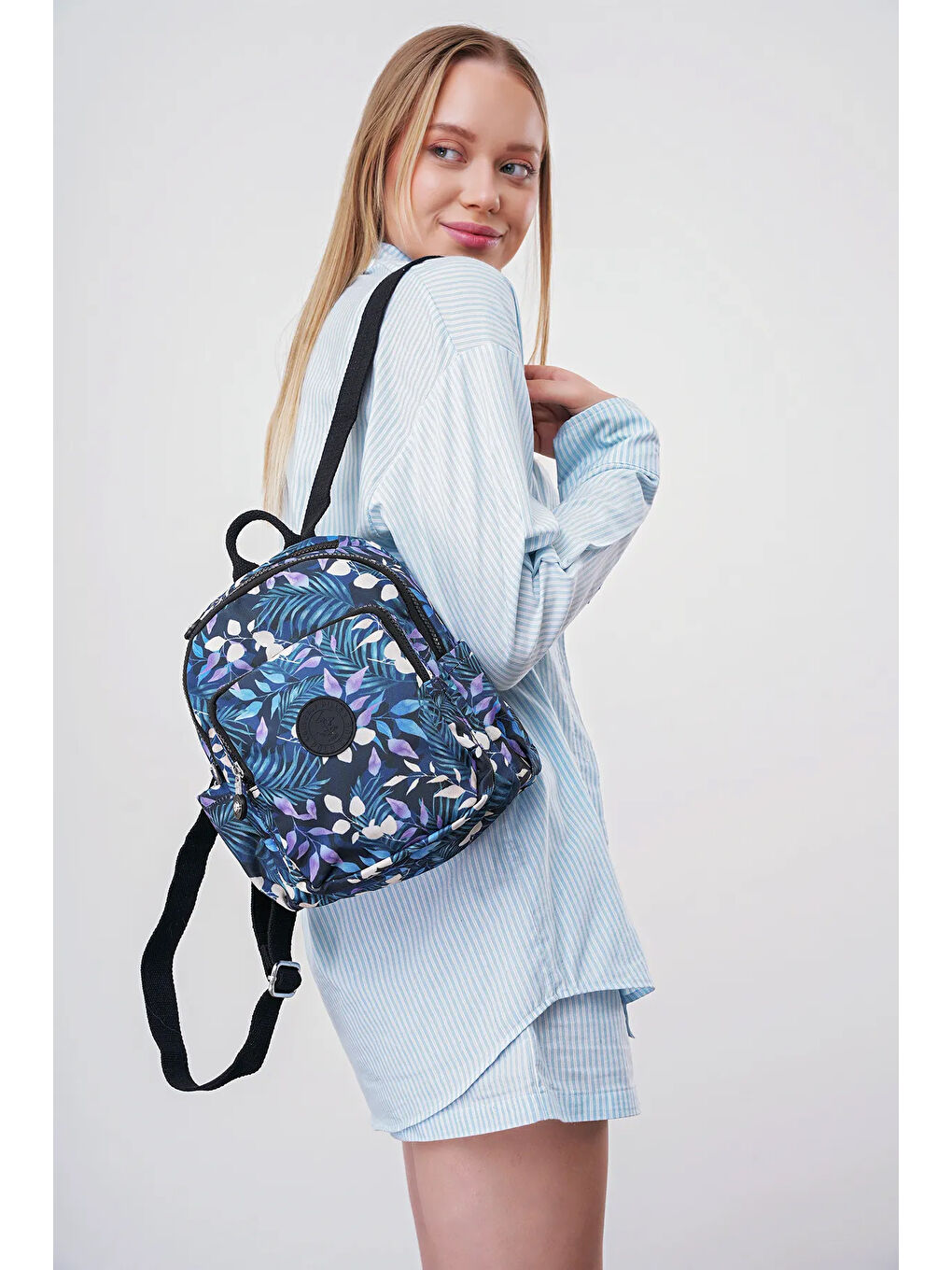 Siyah Kadın Sırt Çantası BHPC6009-5