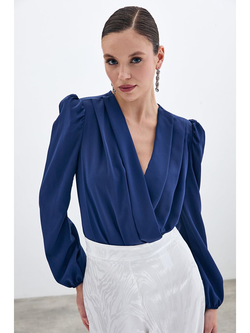 Kruvaze Vatkalı Bodysuit - Lacivert