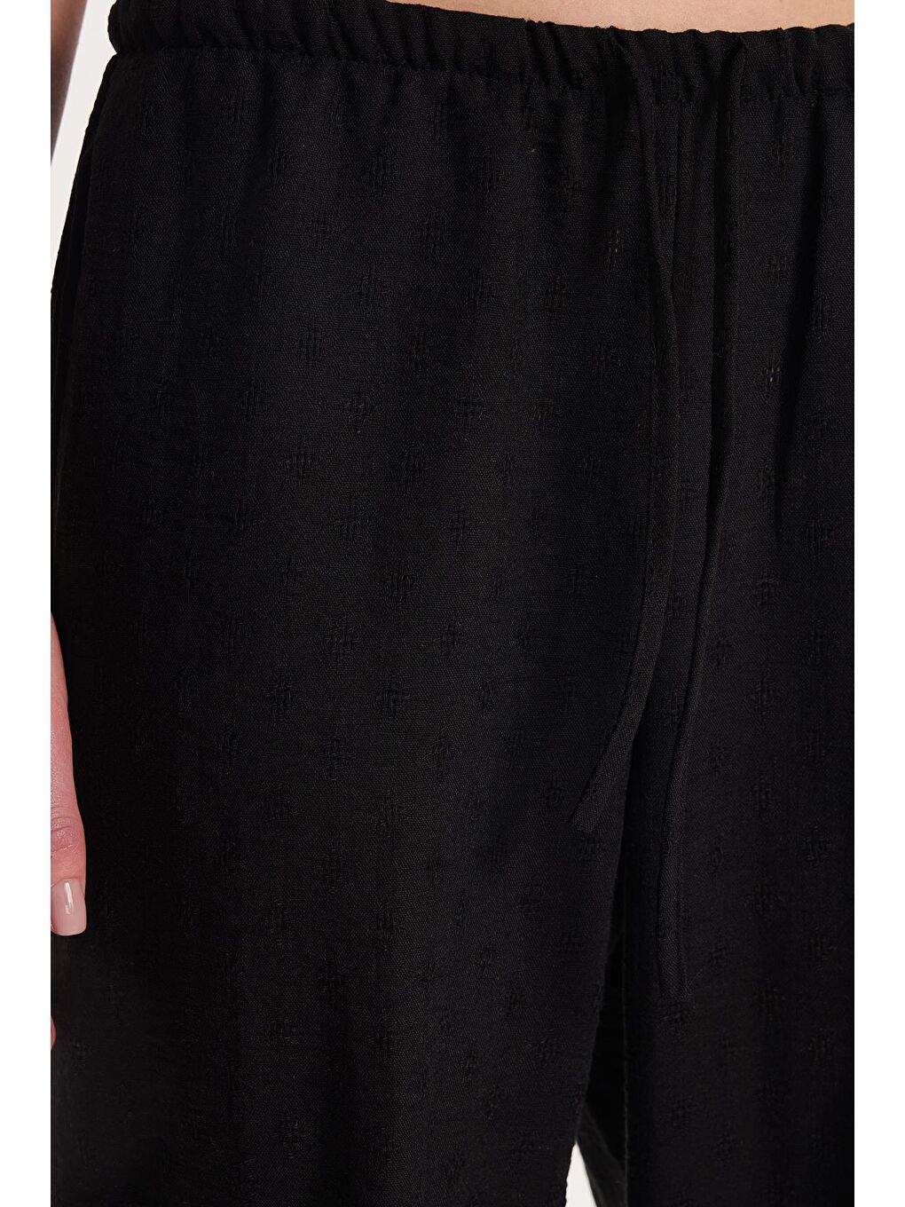 Kadın Relax Fit Beli Lastikli Bağlamalı Palazzo Geniş Paça Siyah Pantolon-2