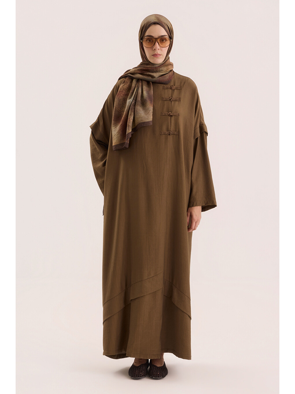 Kahverengi Aller Detaylı Abaya Fındık-2