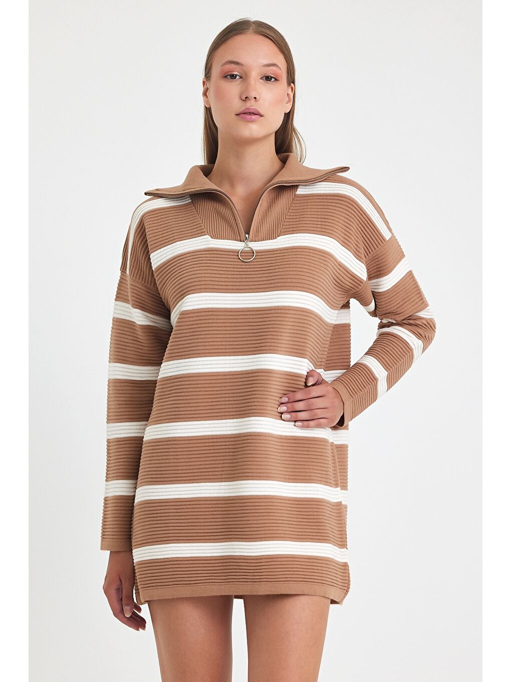 Kahverengi Camel Fermuarlı Yaka Uzun Kol Çizgili Casual Uzun Oversize Triko Kazak 75 65