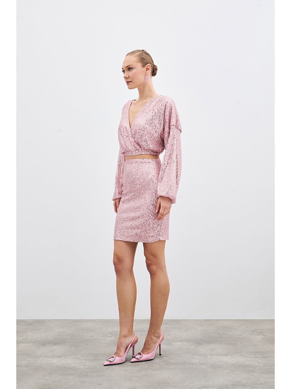 SATEEN Pembe Payetli Kruvaze Bluz - Pudra - 5