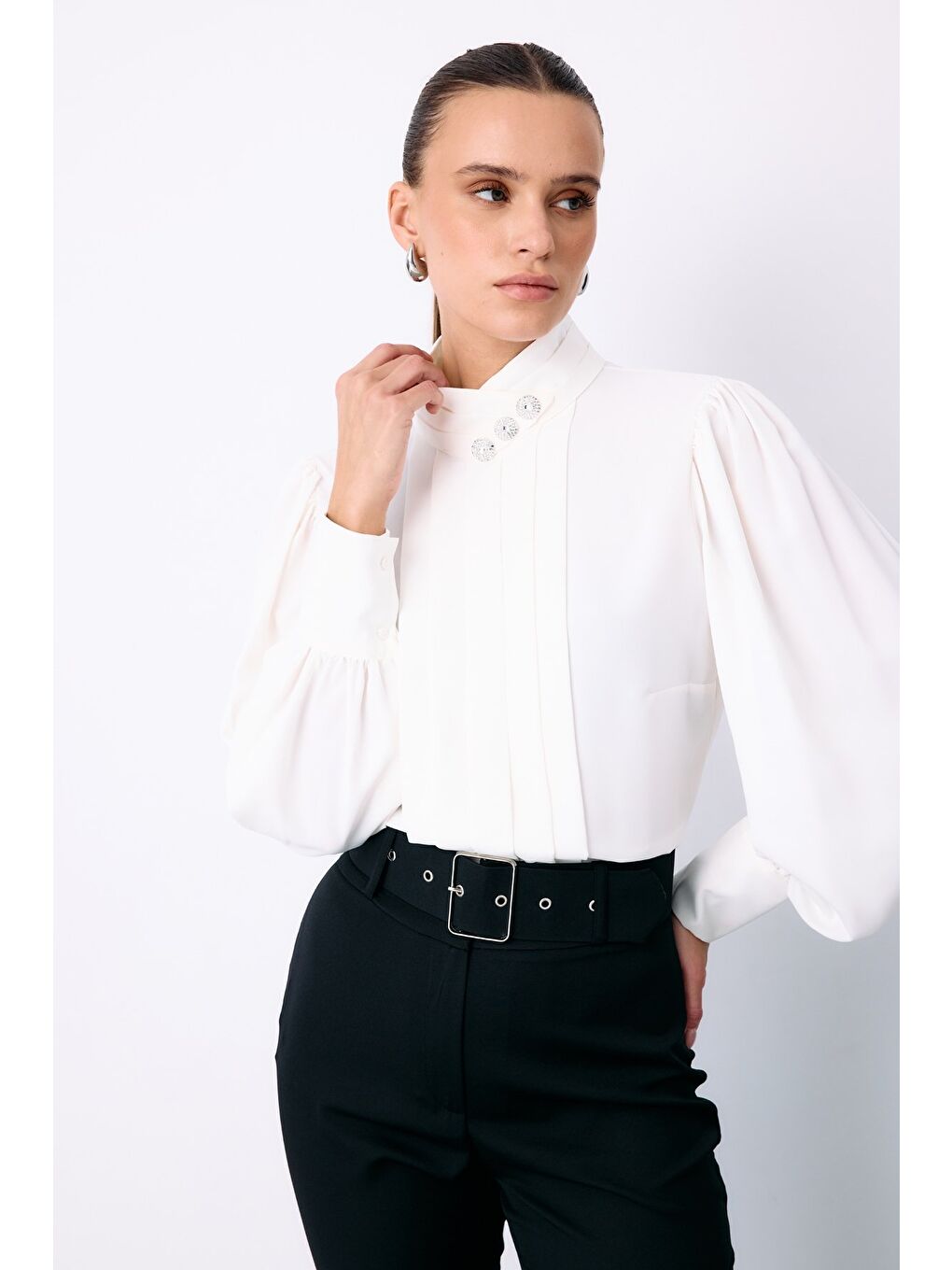 Nervür Detaylı Bluz - Ekru-1