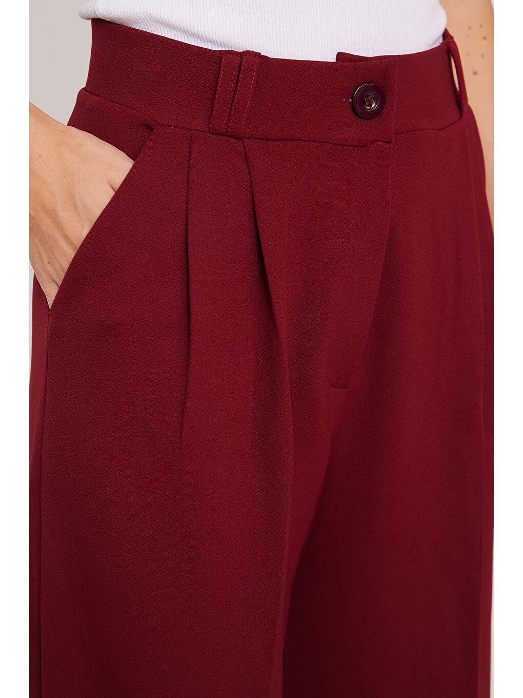 Kadın Regular Fit Klasik Kesim Yüksel Bel Geniş Paça Bordo Pantolon-2