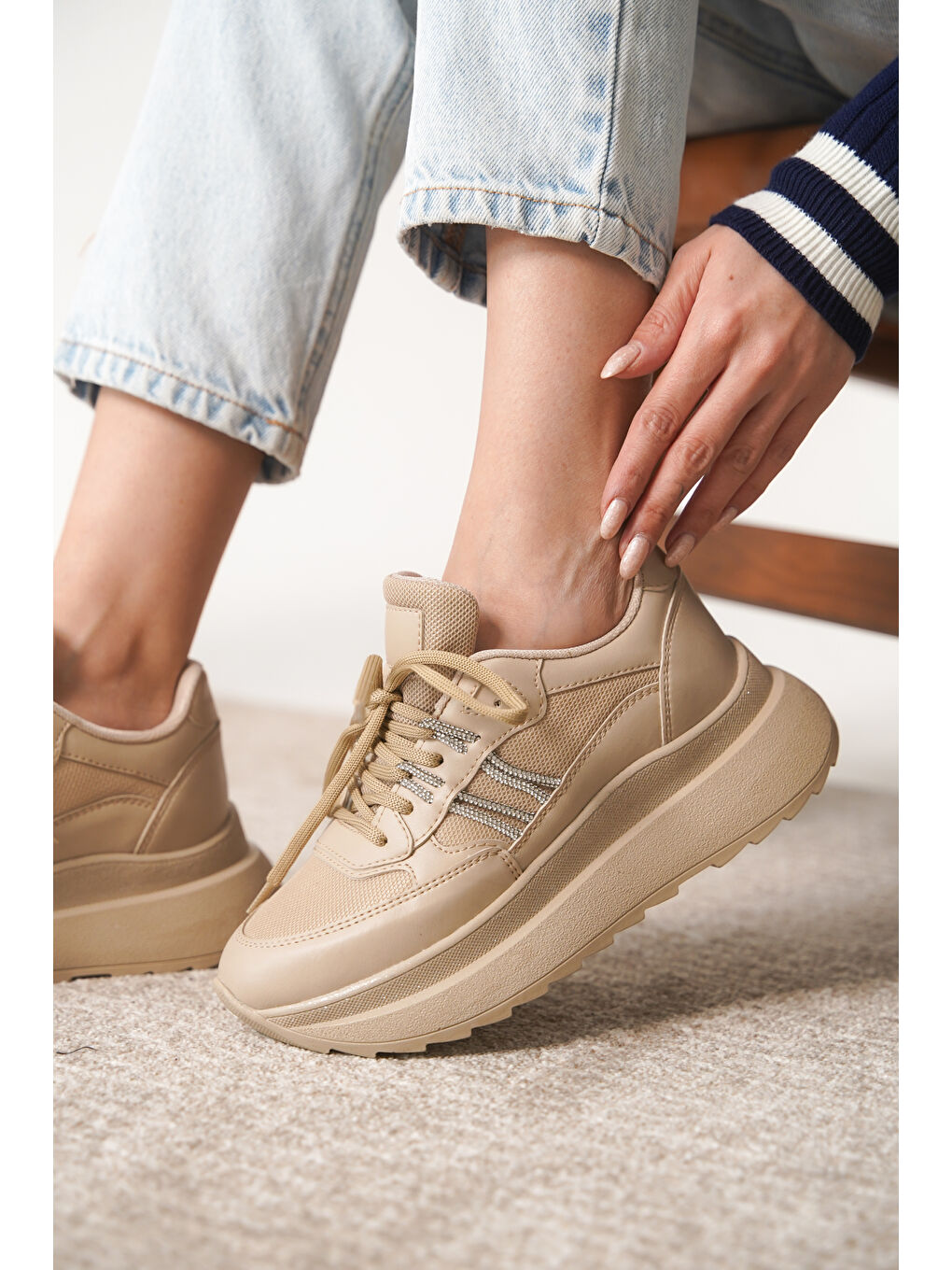 Daxtors Bej D2404 Günlük Ortopedik Kadın Sneaker Spor Ayakkabı