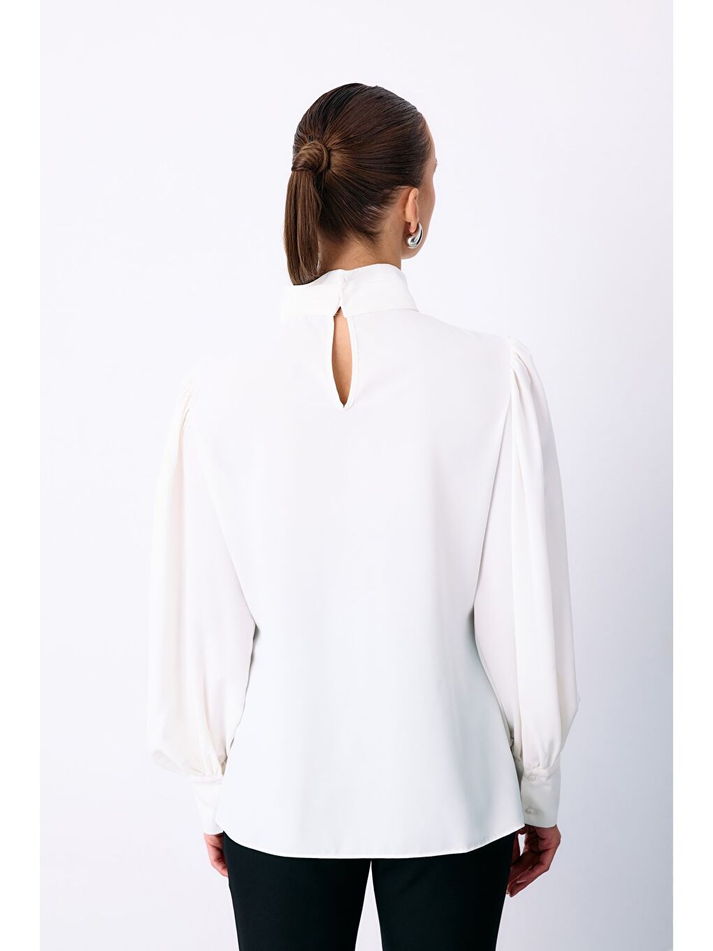 Nervür Detaylı Bluz - Ekru-4