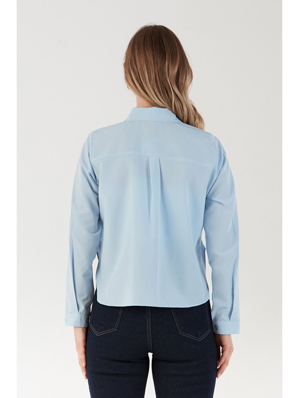 Mavi Basic Cep Detaylı Arkası Uzun Gömlek-3