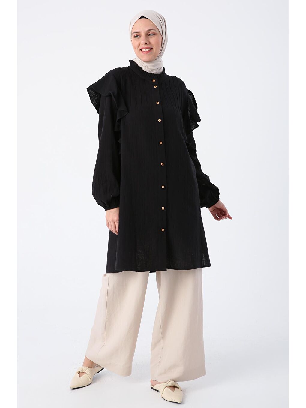 Siyah %100 Pamuk Omzu Volanlı Nervürlü Gömlek Tunik-2
