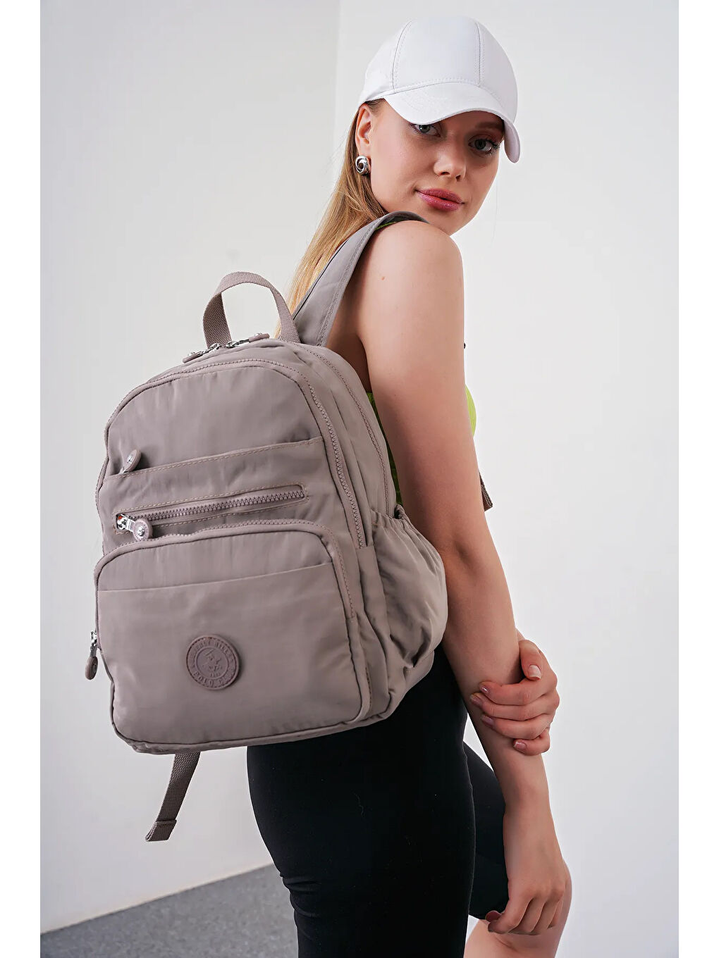 Bej Kadın Sırt Çantası BHPC6010-4