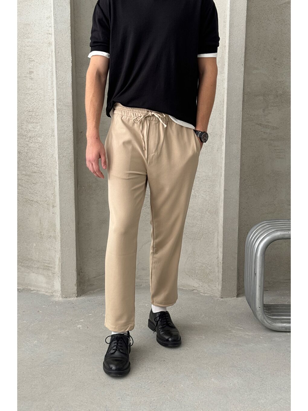 Bej Erkek Beli Lastikli Rahat Kalıp Kumaş Pantolon-1