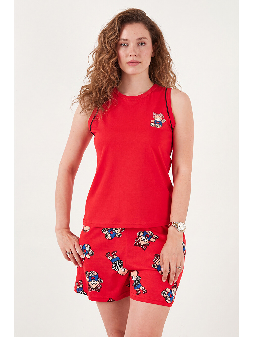 Kırmızı Baskılı Pamuklu Bisiklet Yaka Şortlu Pijama Takımı 65790786-1