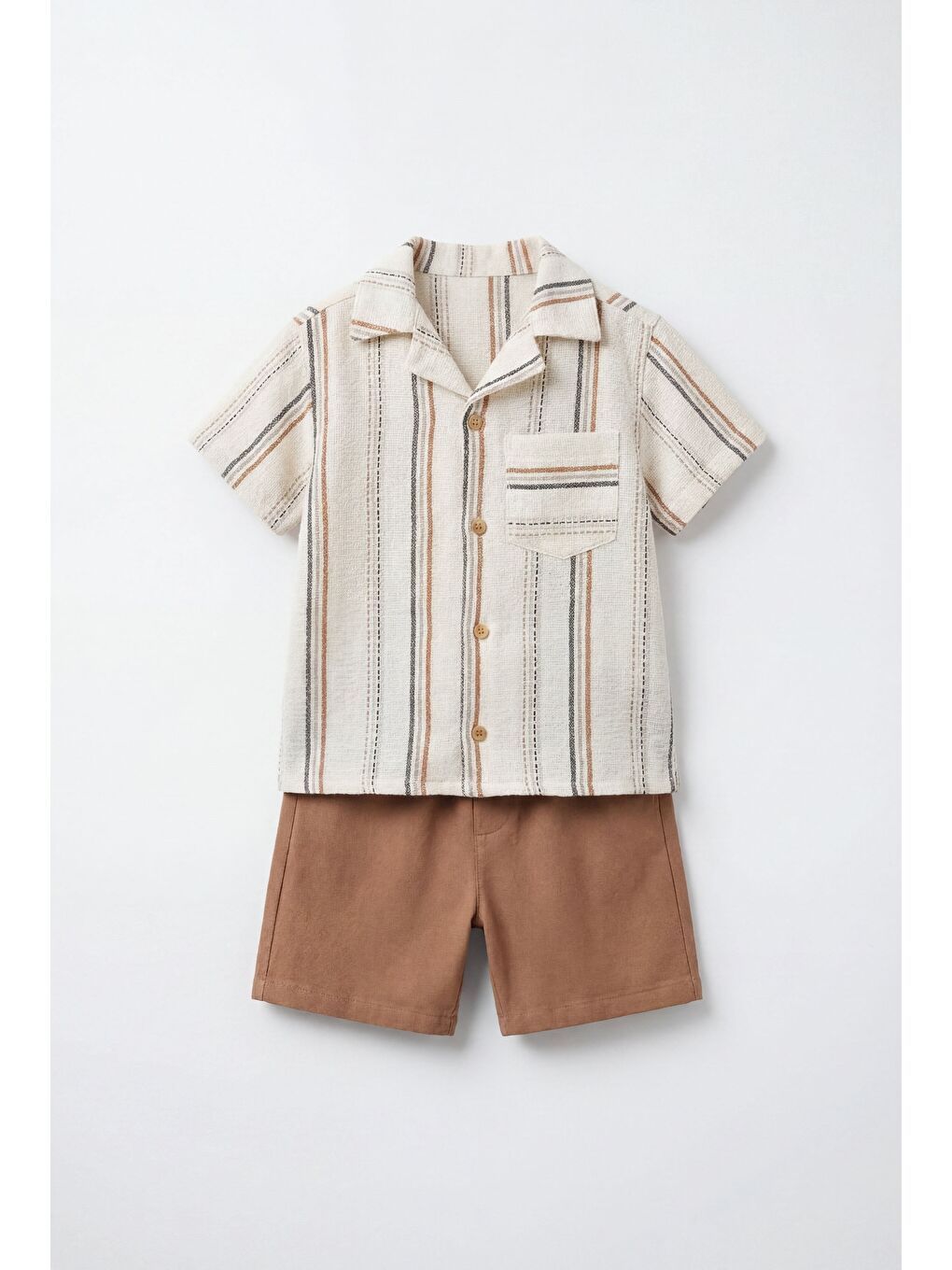 Kahverengi Erkek Çocuk Pamuklu Ekru Çizgili Gömlek Şort Takım-2
