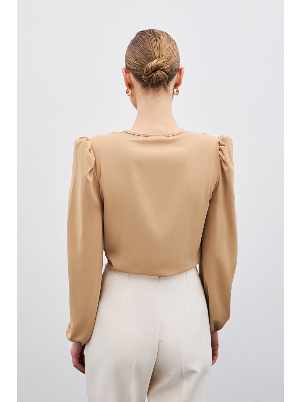 Kahverengi Kruvaze Vatkalı Bodysuit - Camel-3