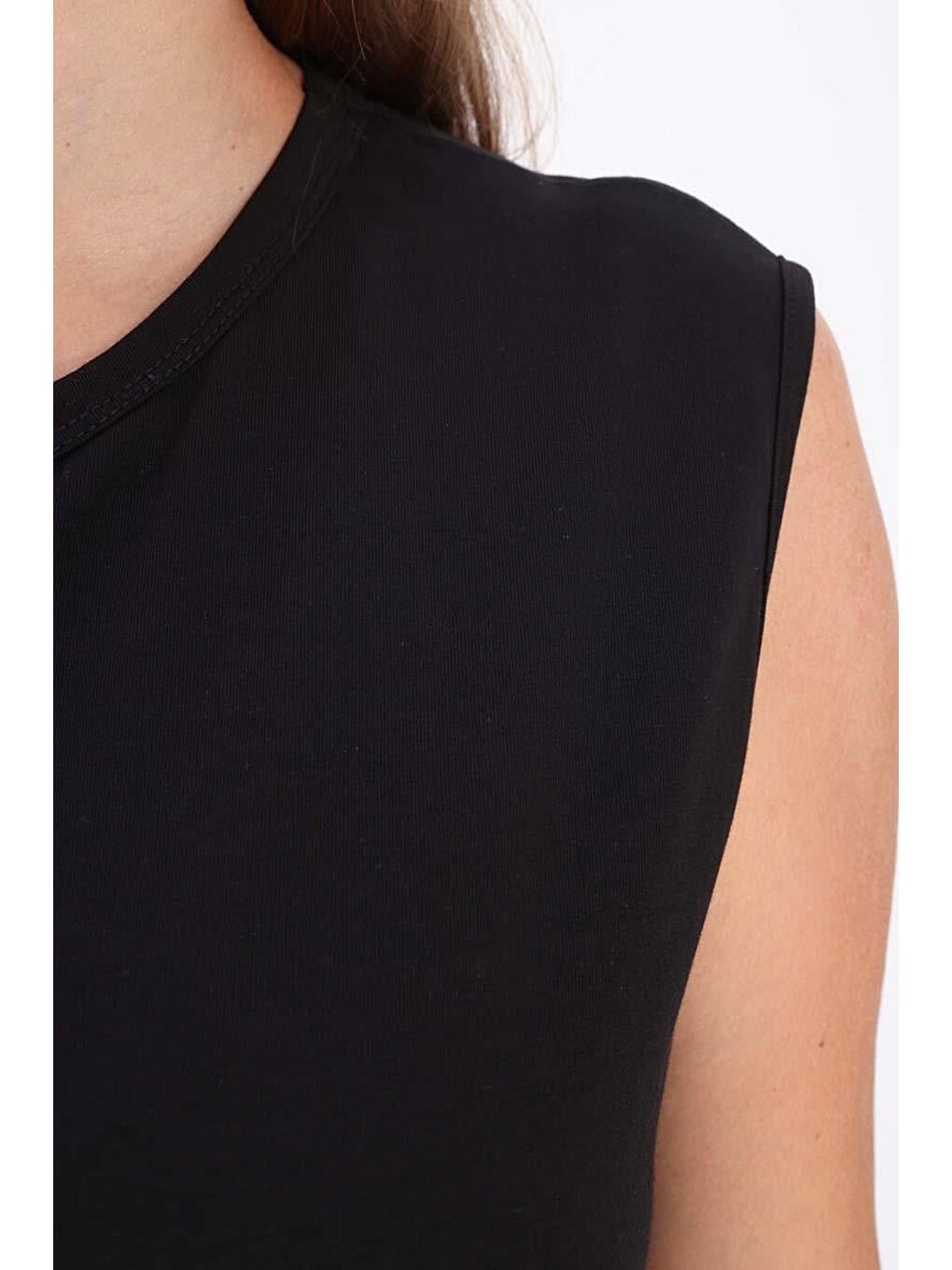 Siyah-Büyük Beden Pamuklu Bisiklet Yaka Kolsuz Elastanlı İçlik Elbise-4