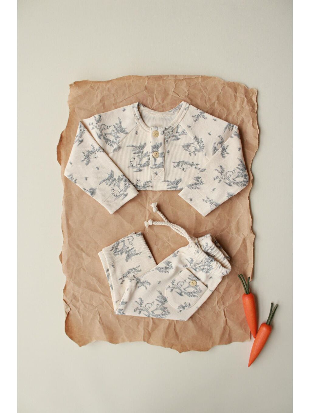 Bej Tavşan Unisex Cepli Omuz Patlı Alt Üst Takım