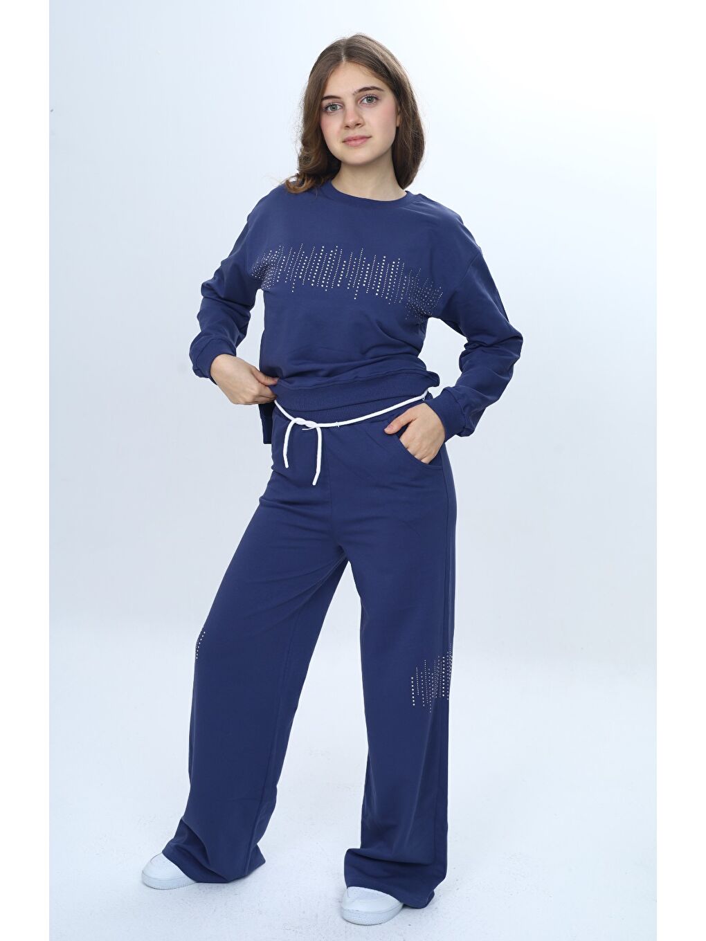 İndigo Kız Çocuk 2'li Takım Taş İşlemeli & Bisiklet Yaka Sweatshirt & Bol Paça Cepli Eşofman Altı-4