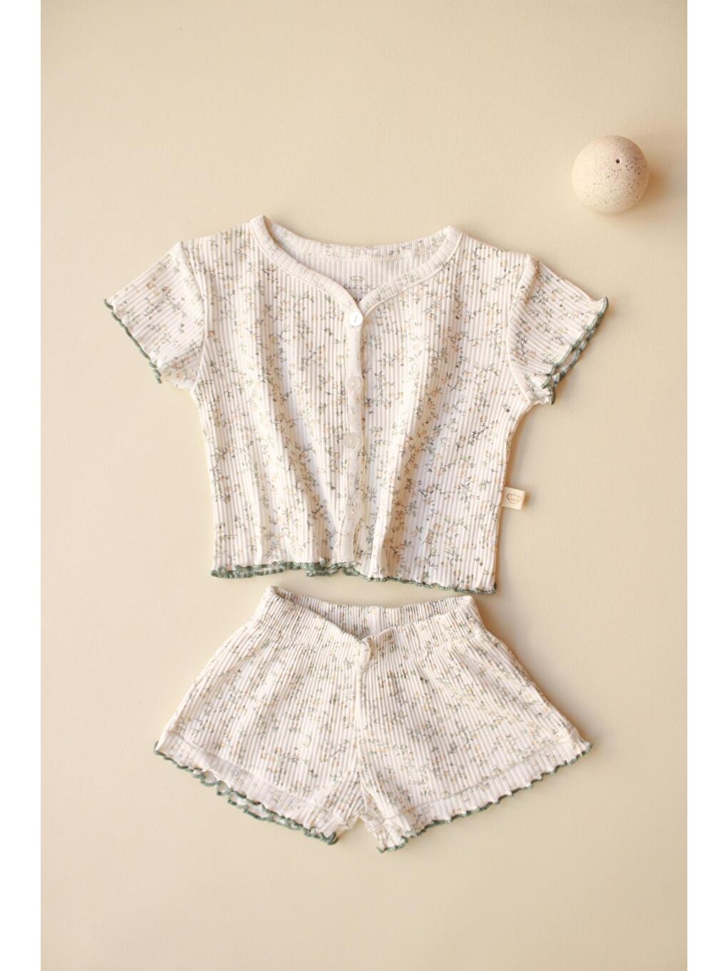 Bej Sarmaşık Baskı Kız Şort Takım-6