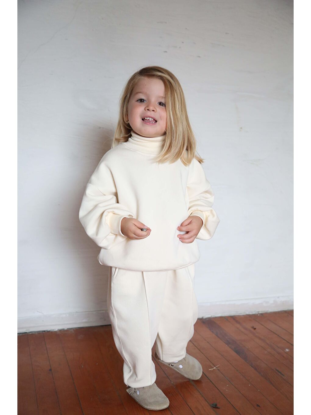 Ekru Mavi Sırt Baskılı Çocuk Eşofman Takımı-6