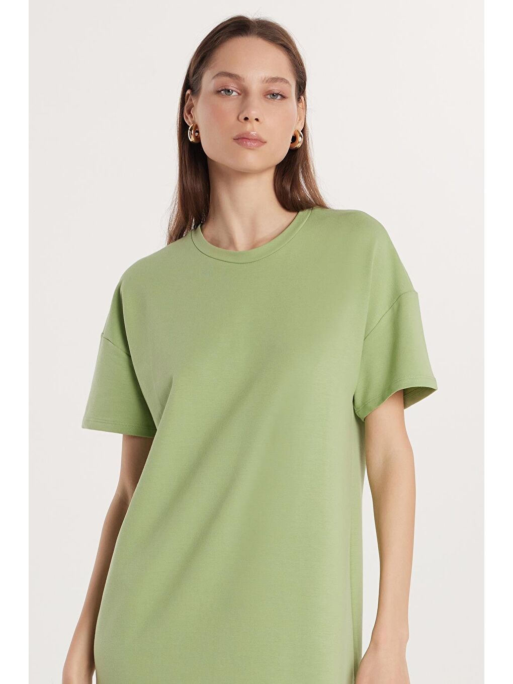 Kadın Regular Fit Kısa Kollu Esnek Kumaş Cepli Bisiklet Yaka Yeşil Elbise-1