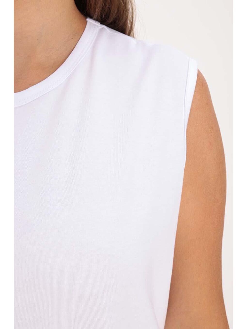 Beyaz-Büyük Beden Pamuklu Bisiklet Yaka Kolsuz Elastanlı İçlik Elbise-3