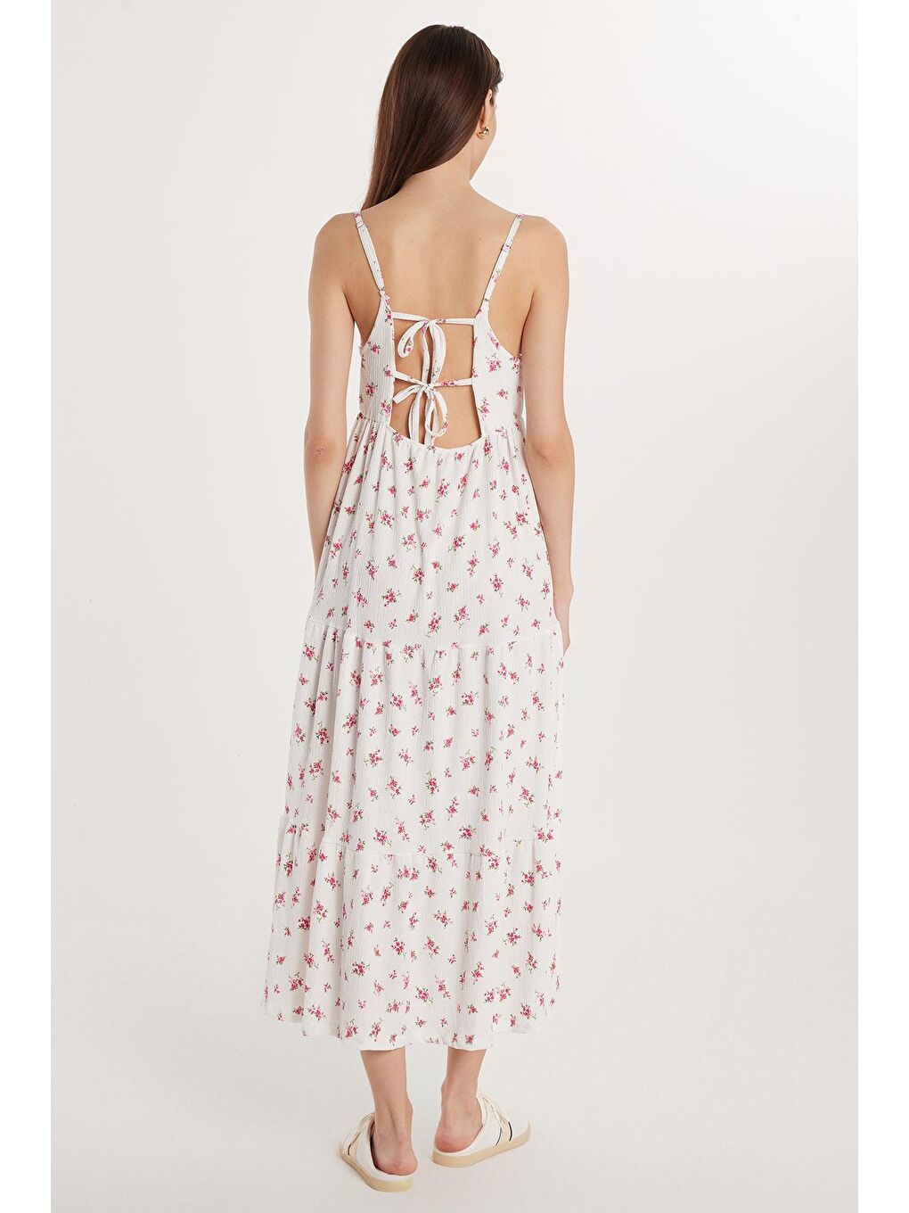 Karışık Kadın Regular Fit İnce Askılı Kare Yaka Bağlama Detaylı Baskılı Elbise-3