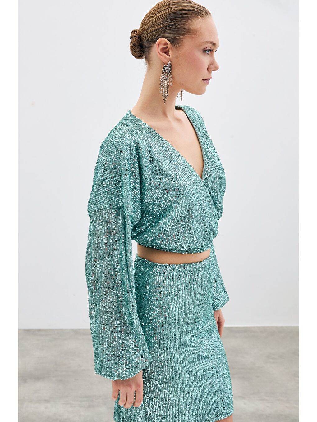 SATEEN Yeşil Payetli Kruvaze Bluz - Mint - 2
