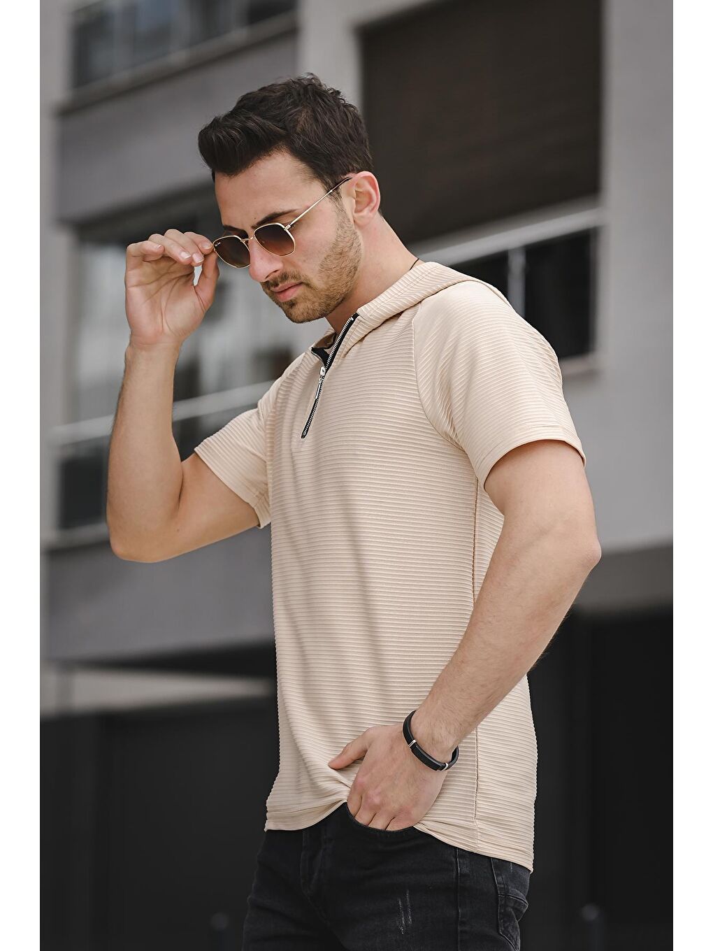 Bej Allard Ottoman Kumaş Slim Fit Fermuarlı Kapüşonlu Erkek Tişört-2