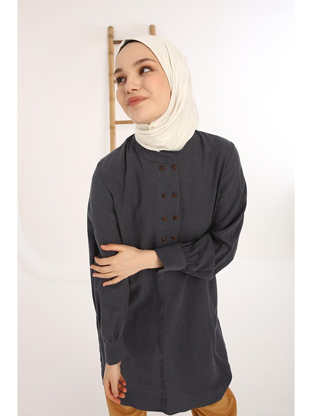 İndigo Hakim Yaka Çift Düğmeli Keten Tunik