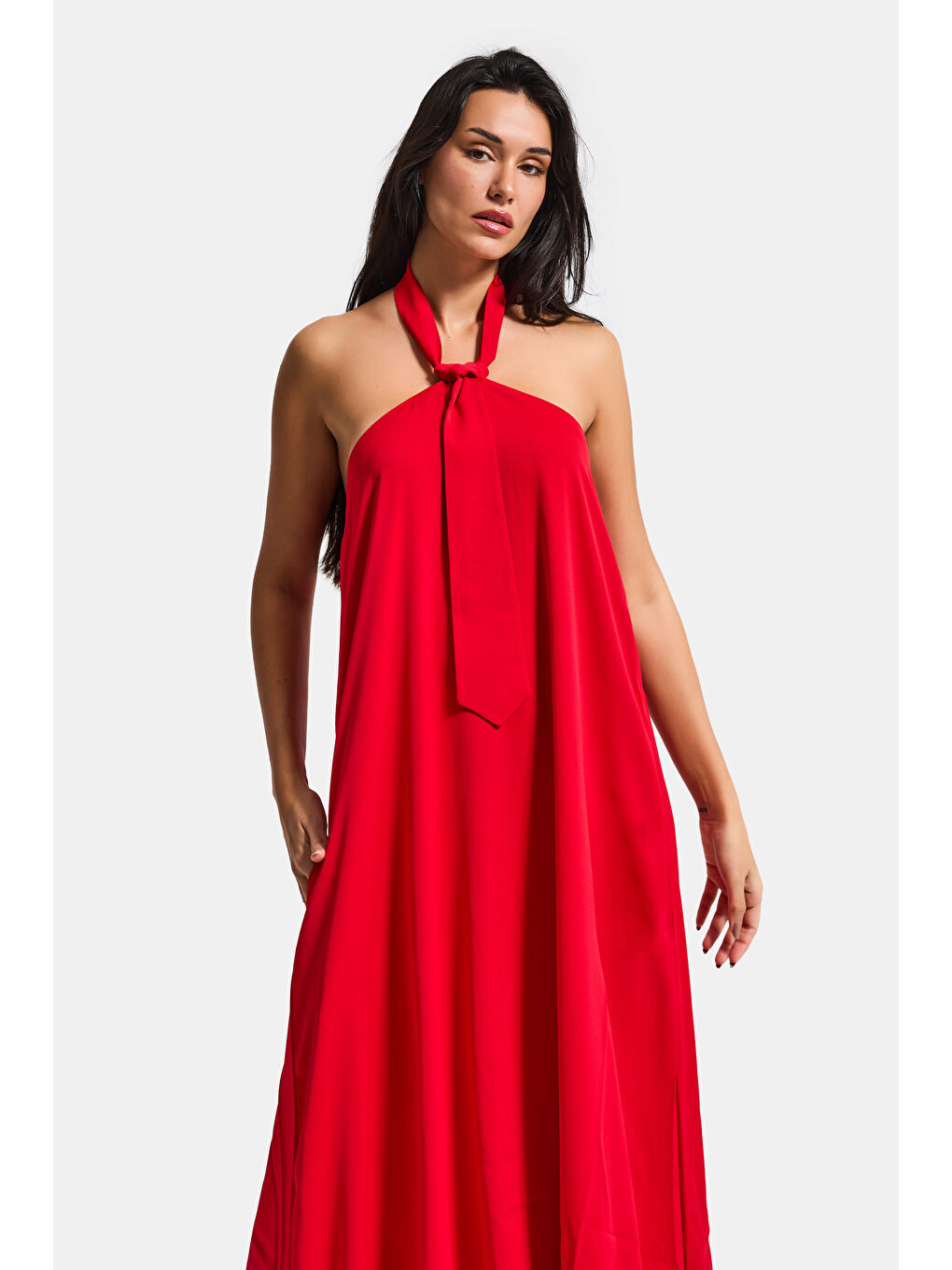 Kırmızı Kadın Kırmız Renk Bol Kesim Kravat Detaylı Boyundan Bağlamalı Tasarım Elbise-1