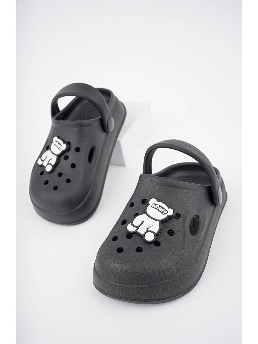 Siyah Unisex Çocuk Figürlü Sticker Sandalet-terlik