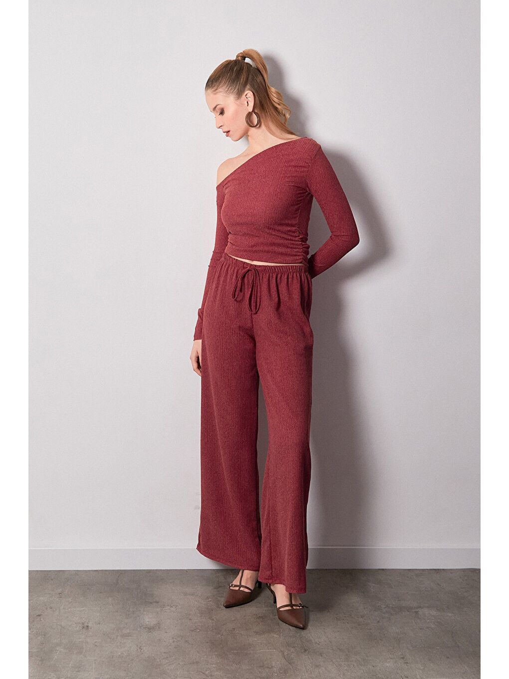 Bordo Beli Lastikli Bürümcük Kumaş Palazzo Pantolon-2