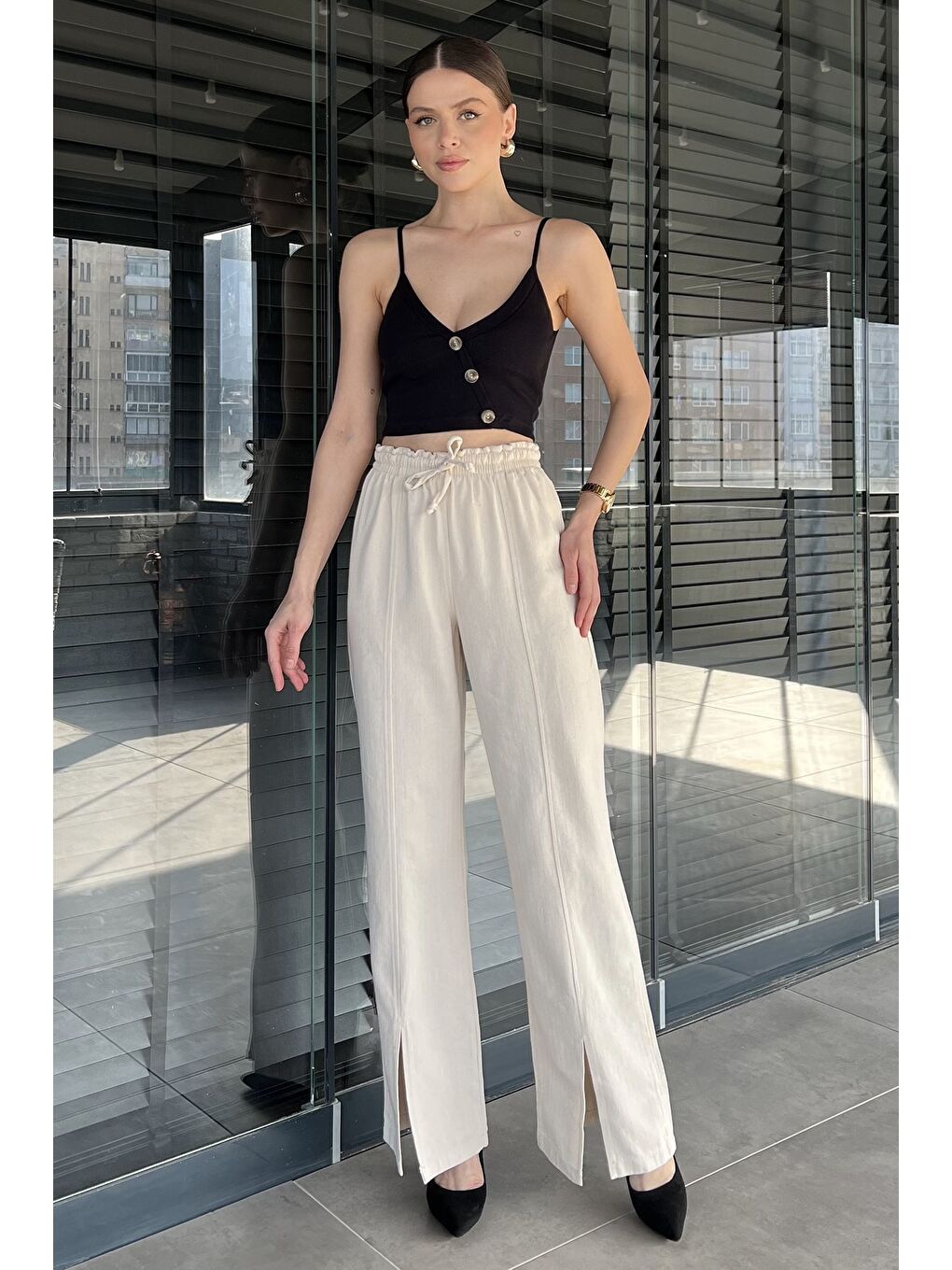 Bej Bel Lastikli Yırtmaçlı Keten Pantolon