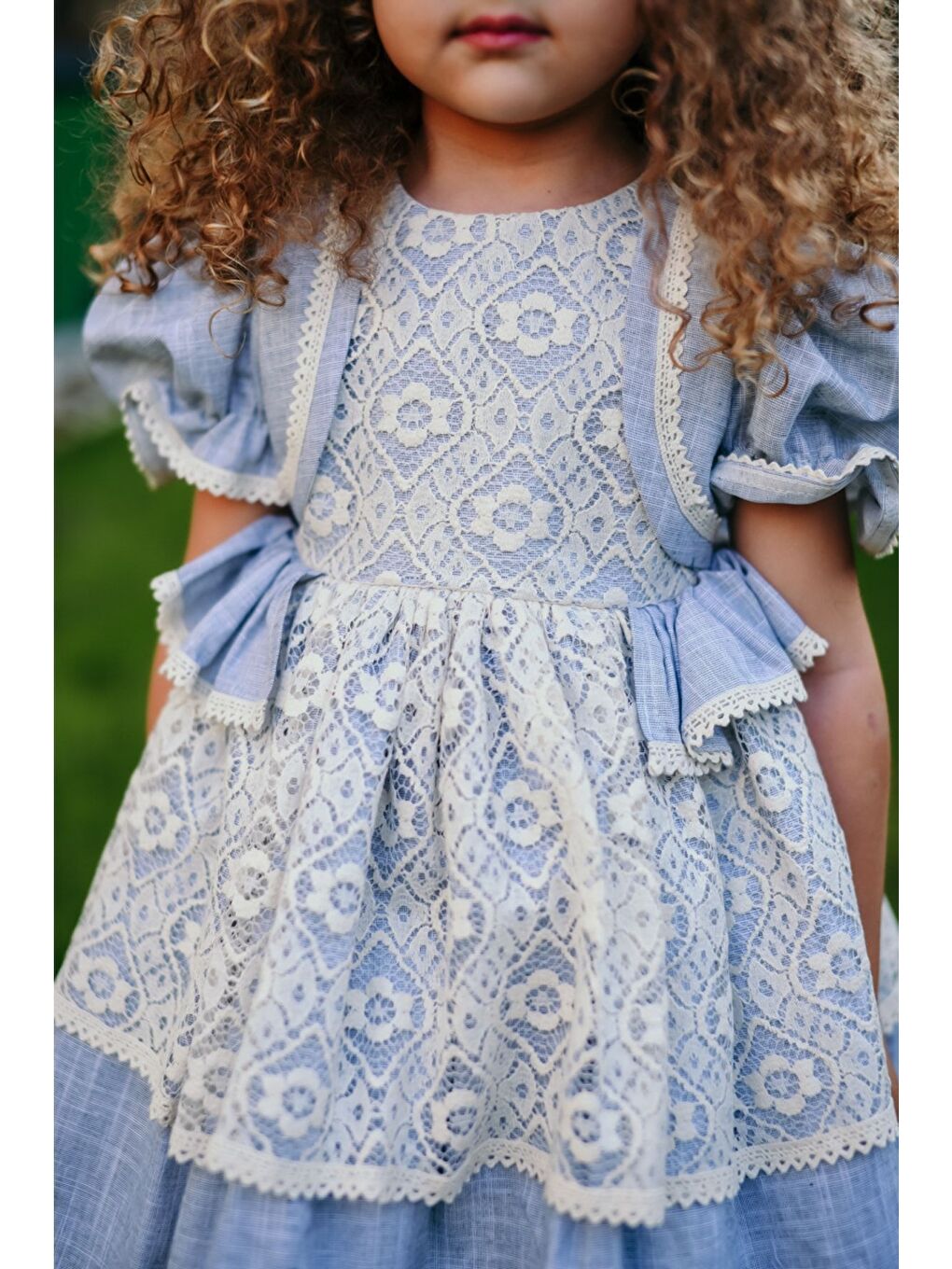 Ekru Mavi Dantel Detaylı Kız Çocuk Elbise, Arkası Fiyonklu Kız Çocuk Elbise, Keten Vintage Elbise-1