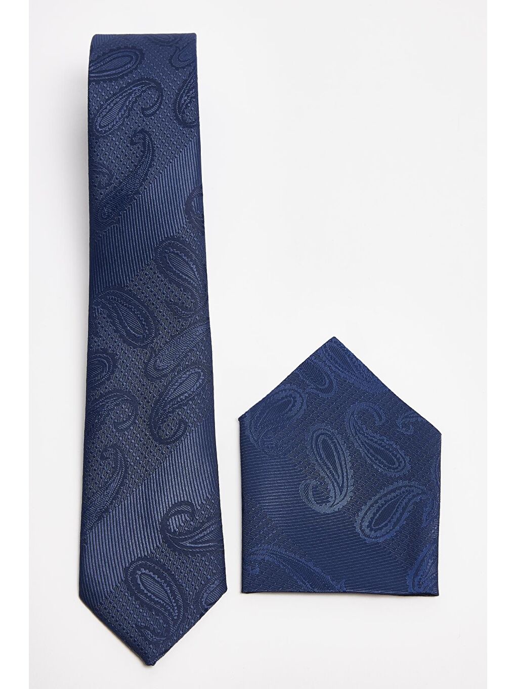 Lacivert Desenli Klasik Cep Mendilli Erkek Kravat-1