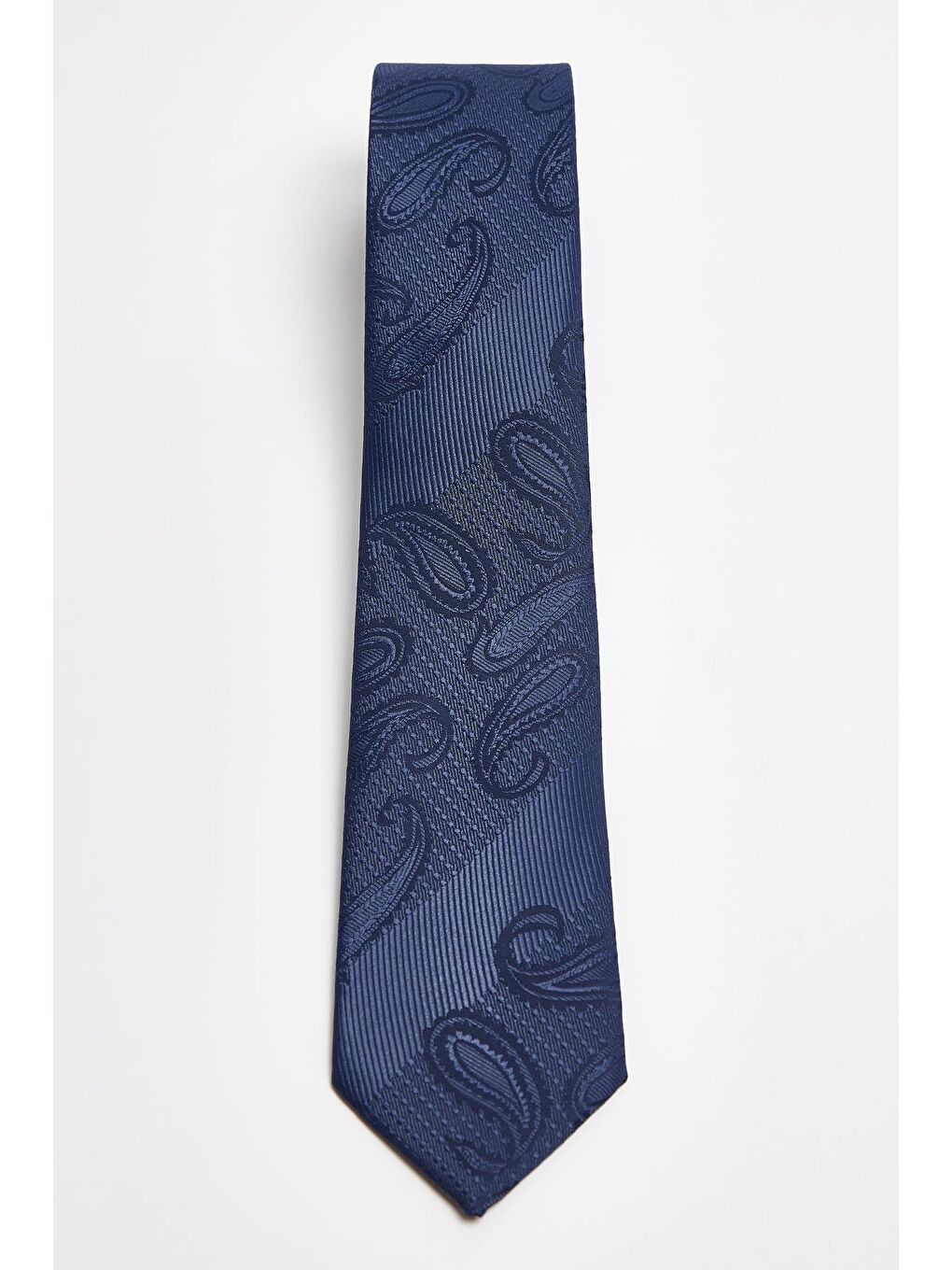 Lacivert Desenli Klasik Cep Mendilli Erkek Kravat-3