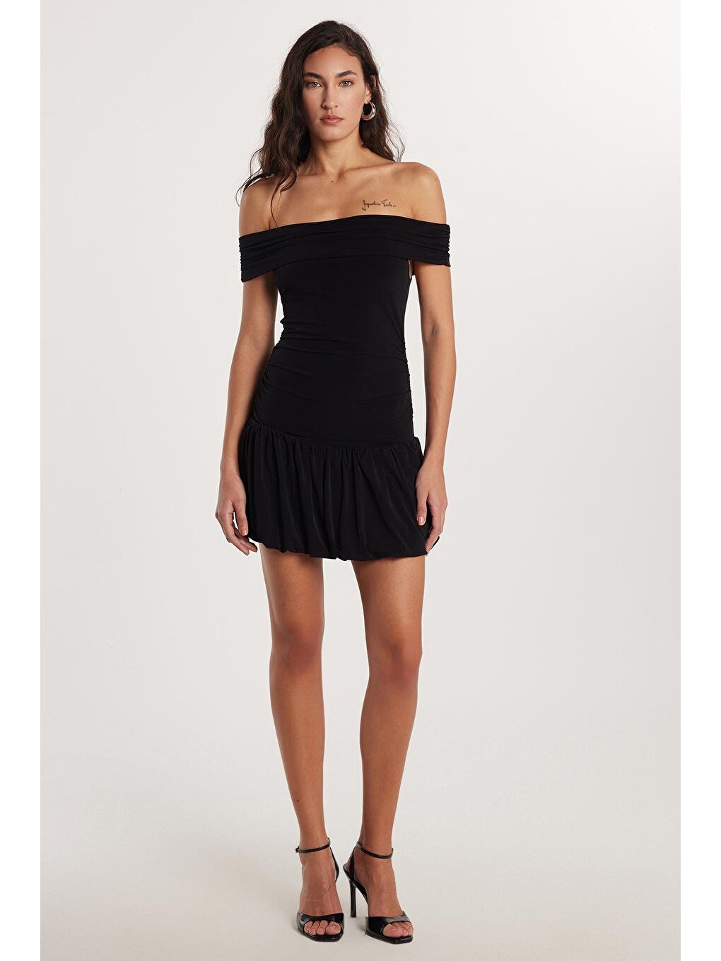 Kadın Slim Fit Dar Kesim Straplez Siyah Midi Elbise-3