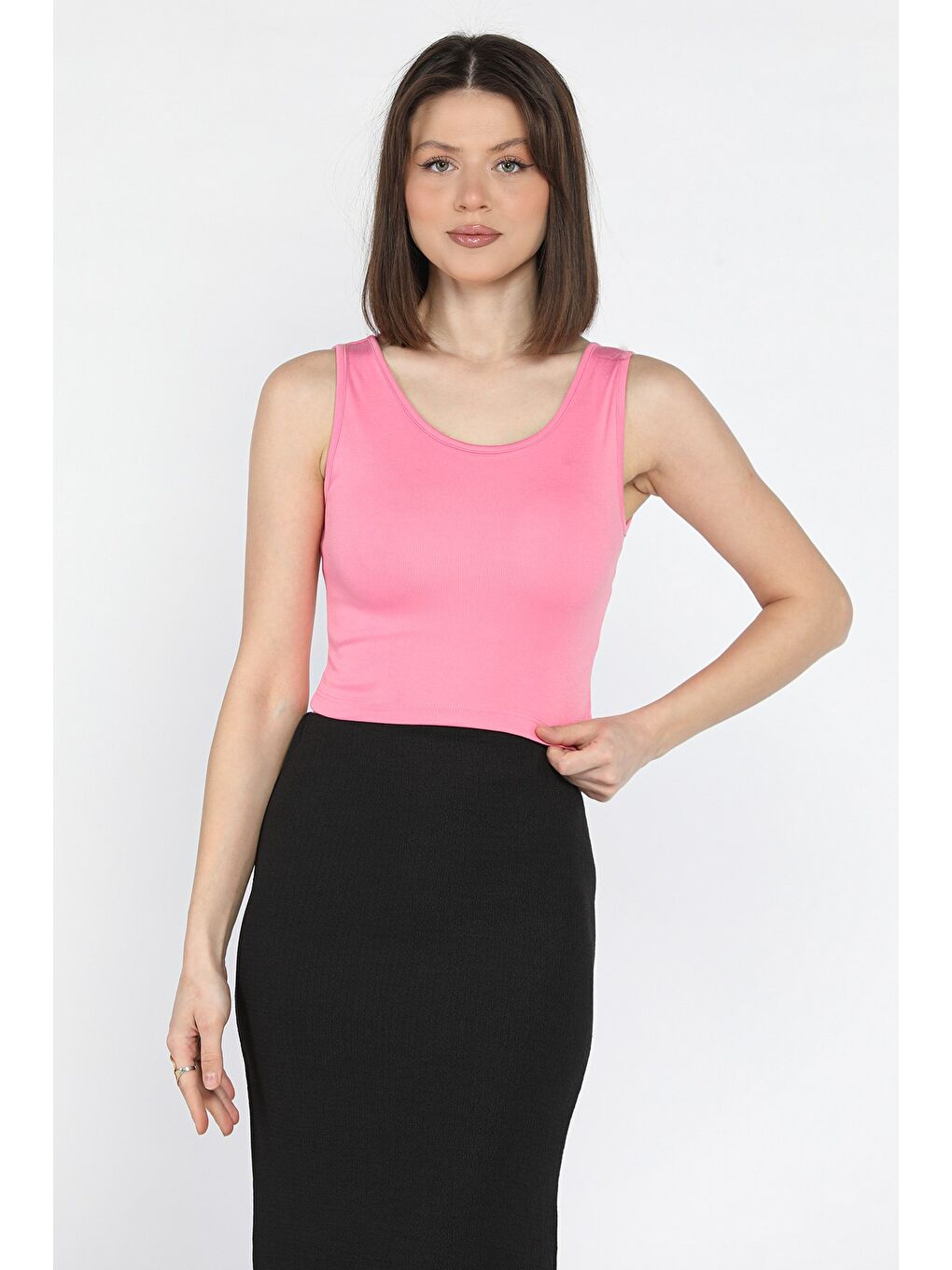 Pembe Kadın Kalın Askılı Kaşkorse Crop Top Bluz