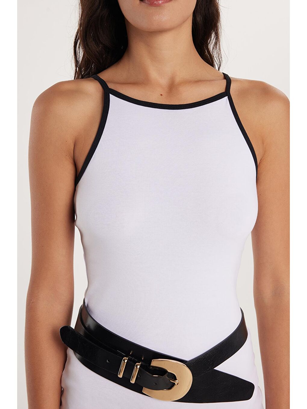 Kadın Slim Fit Dar Kesim İnce Askılı Halter Yaka Mini Beyaz Elbise-2