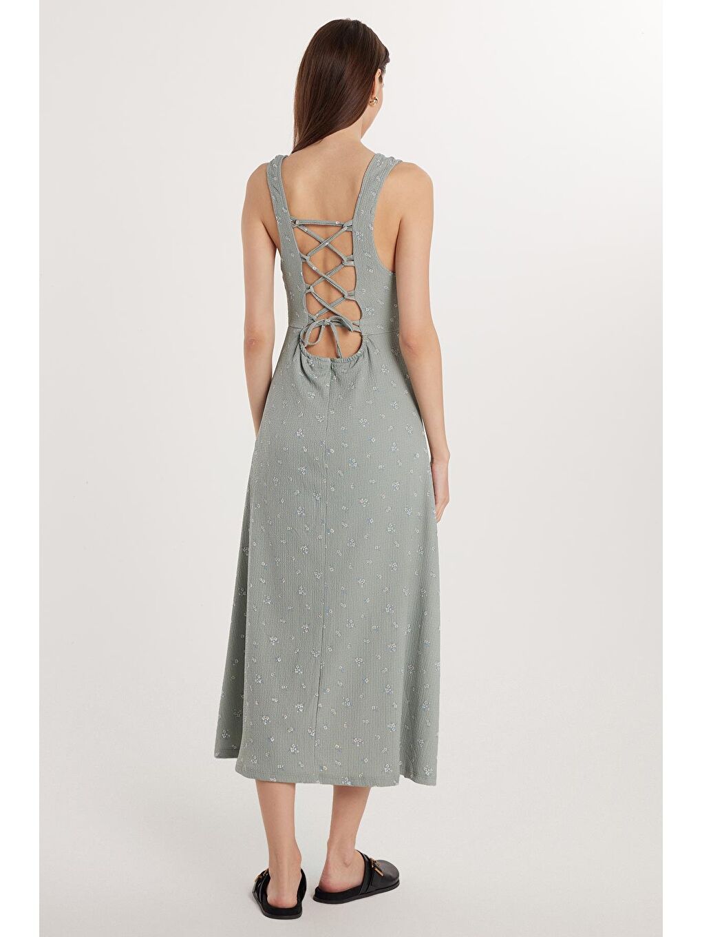 Karışık Kadın Slim Fit Dar Kesim İnce Askılı Kare Yaka Baskılı Gofre Kumaş Haki Elbise-4